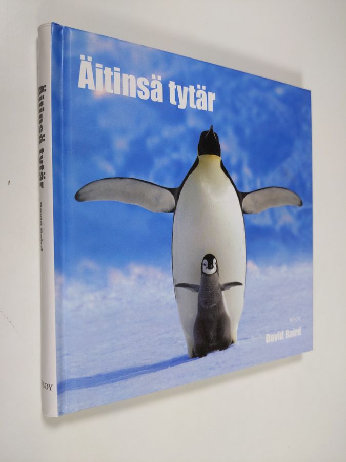 Äitinsä tytär