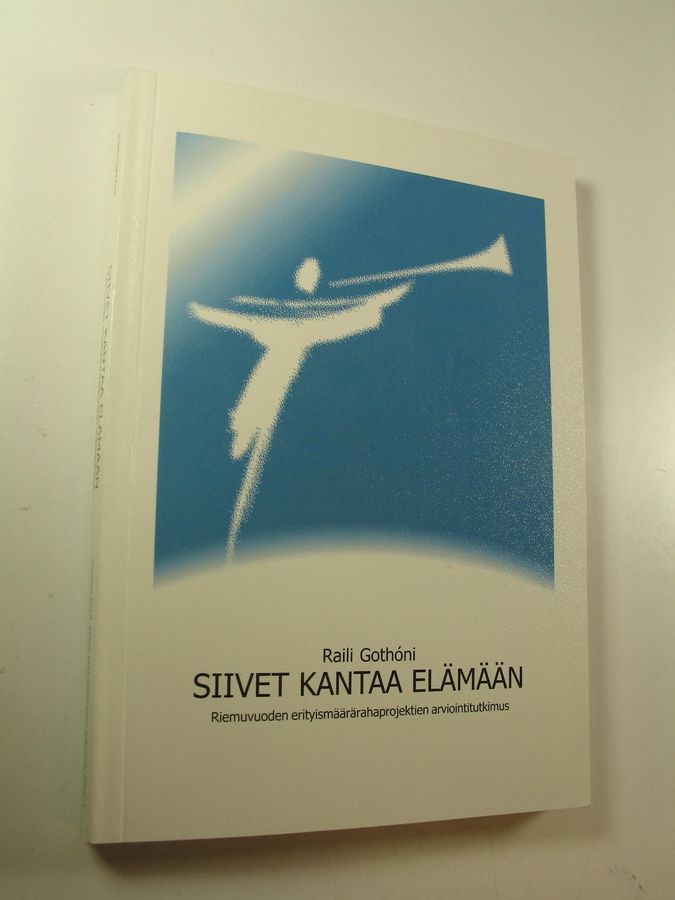 Siivet kantaa elämään