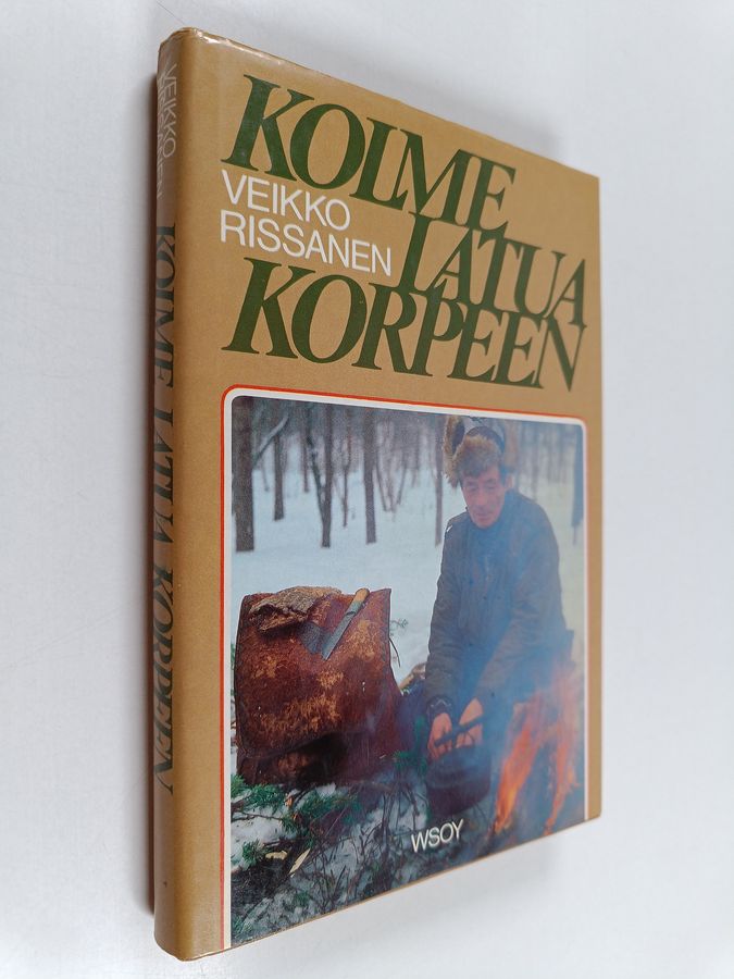Kolme latua korpeen