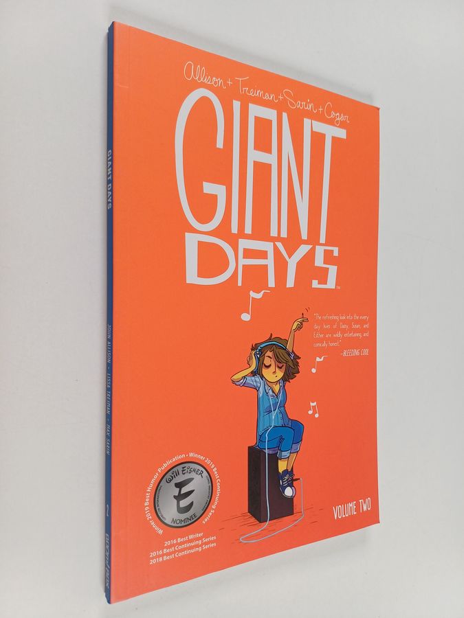 Giant days Volume 2
