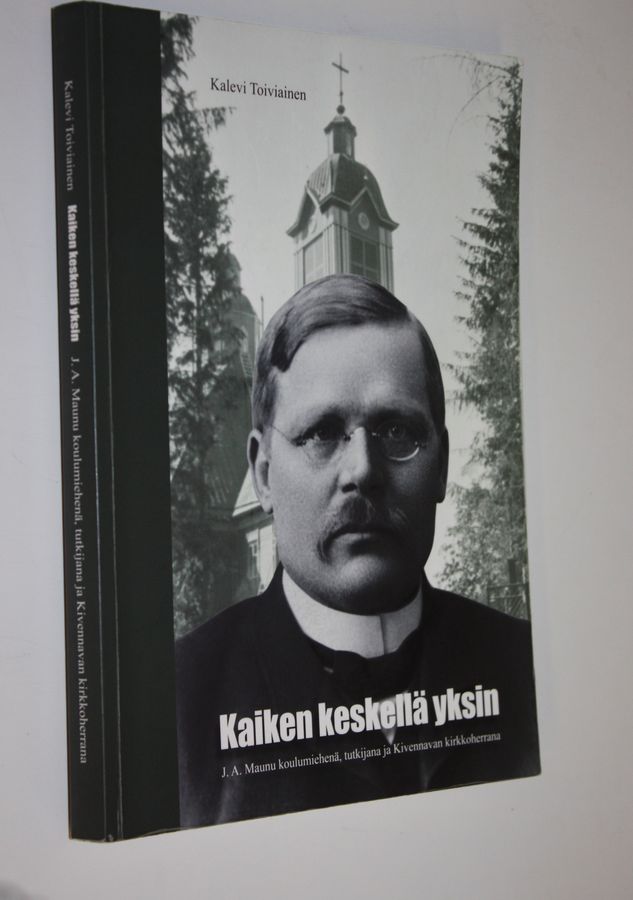 Kaiken keskellä yksin