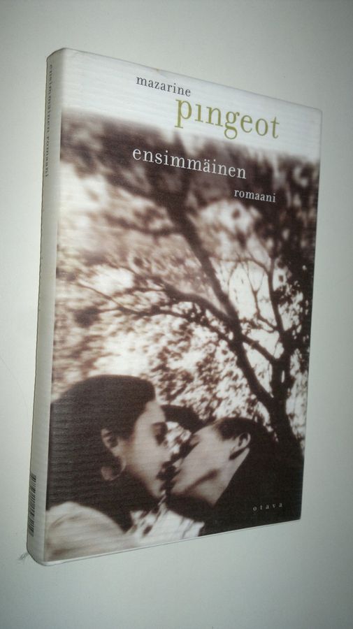Mazarine Pingeot : Ensimmäinen romaani
