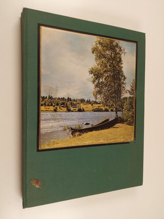 Trond Hedström : Hangosta Iisalmeen - Saariston ja Saimaan vesien kauneutta