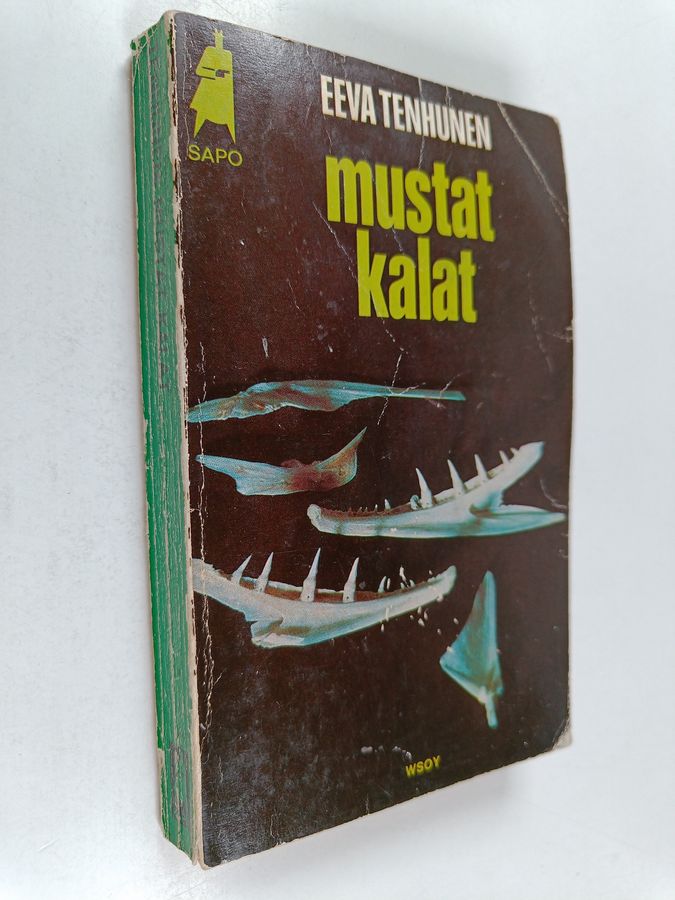 Eeva Tenhunen : Mustat kalat