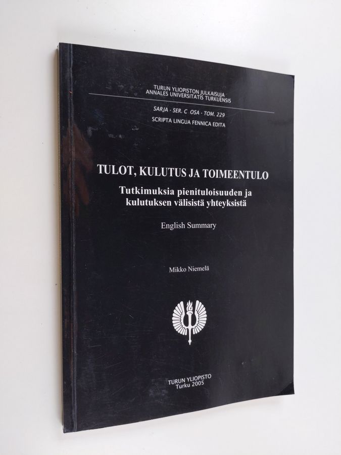 Tulot, kulutus ja toimeentulo
