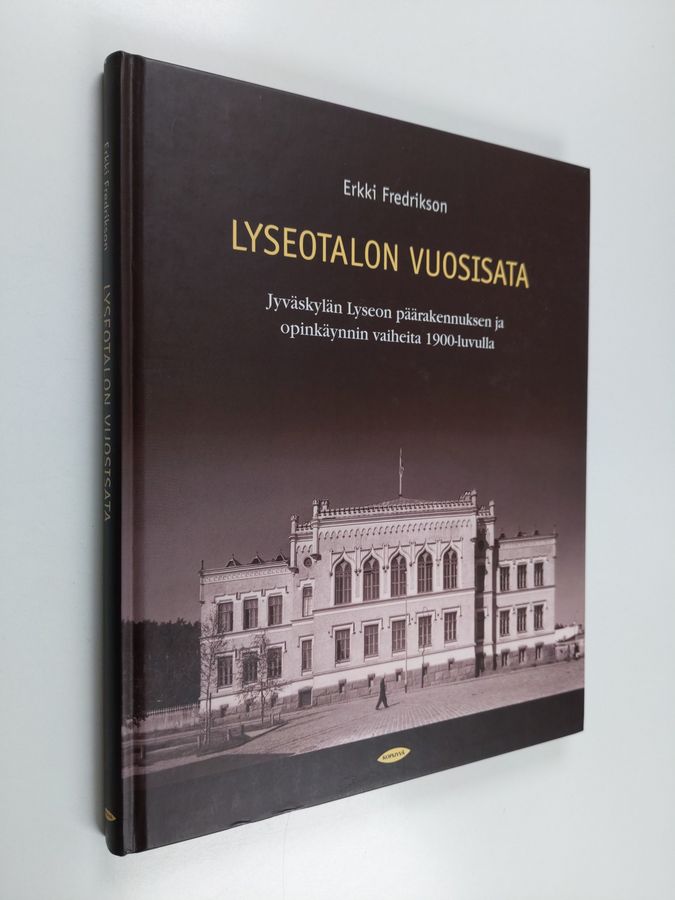 Lyseotalon vuosisata