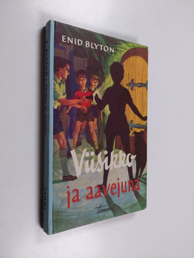 Enid Blyton : Viisikko ja aavejuna