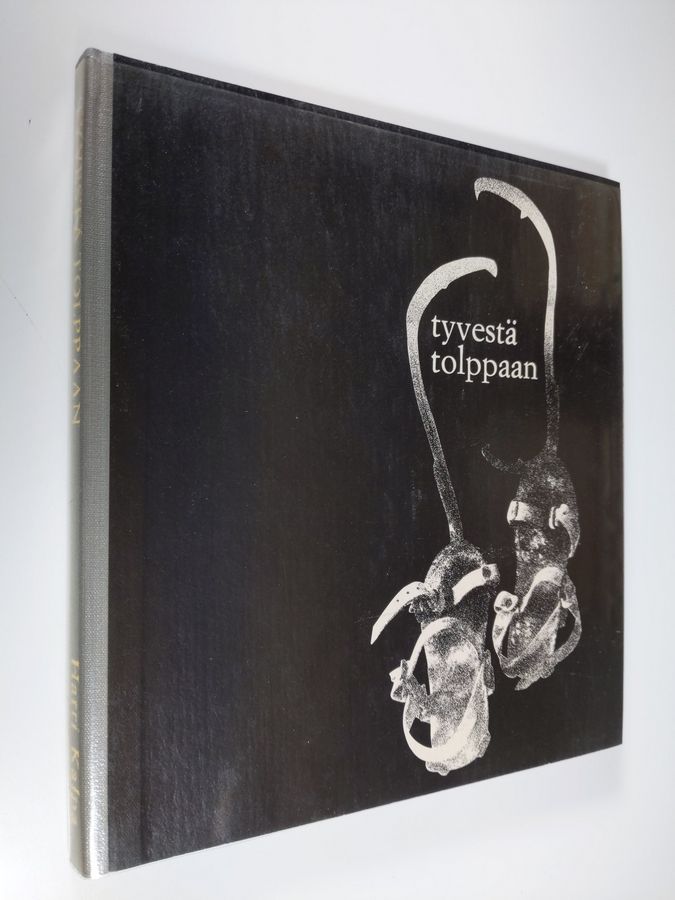 Tyvestä tolppaan