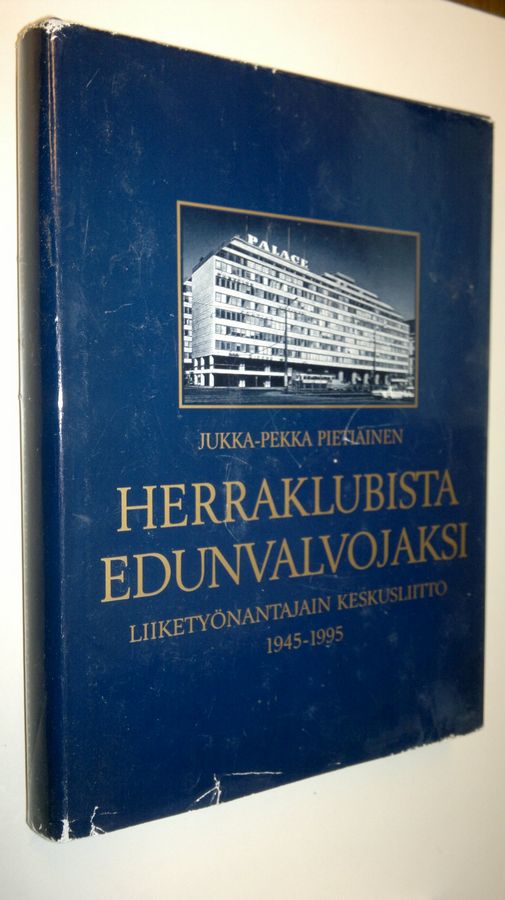 Herraklubista edunvalvojaksi