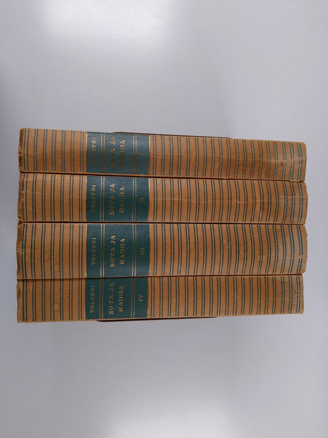 Leo Tolstoi : Sota ja rauha 1-4