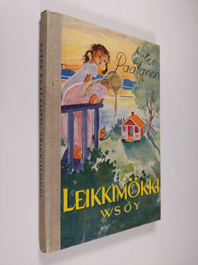 Esteri Paalanen : Leikkimökki