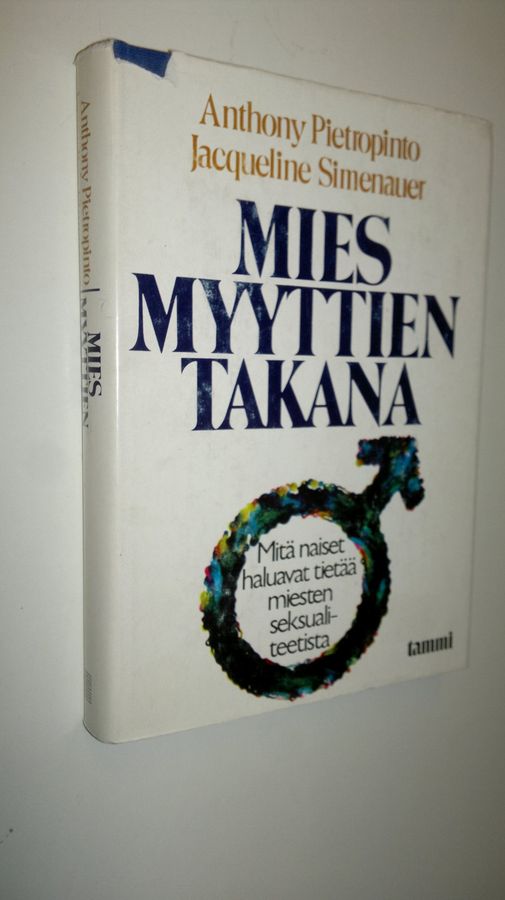 Mies myyttien takana