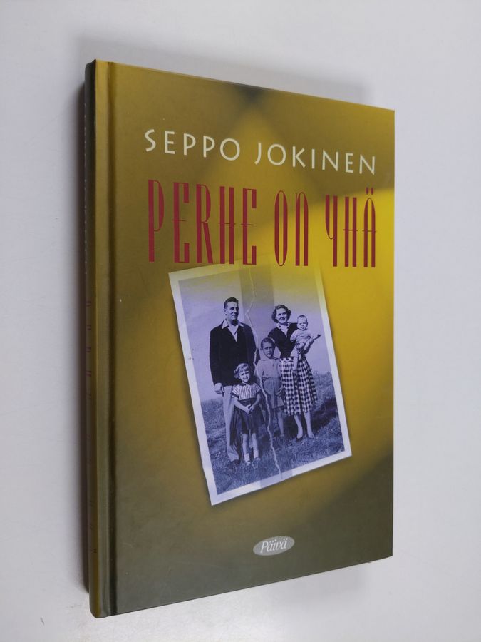 Perhe on yhä