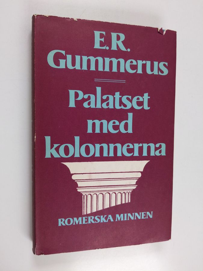 Palatset med kolonnerna