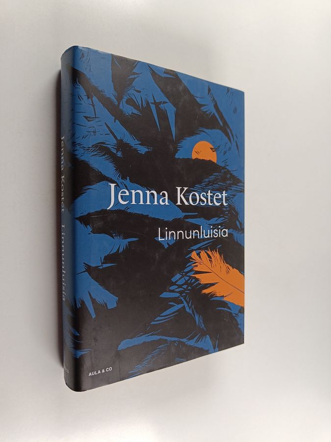 Jenna Kostet : Linnunluisia