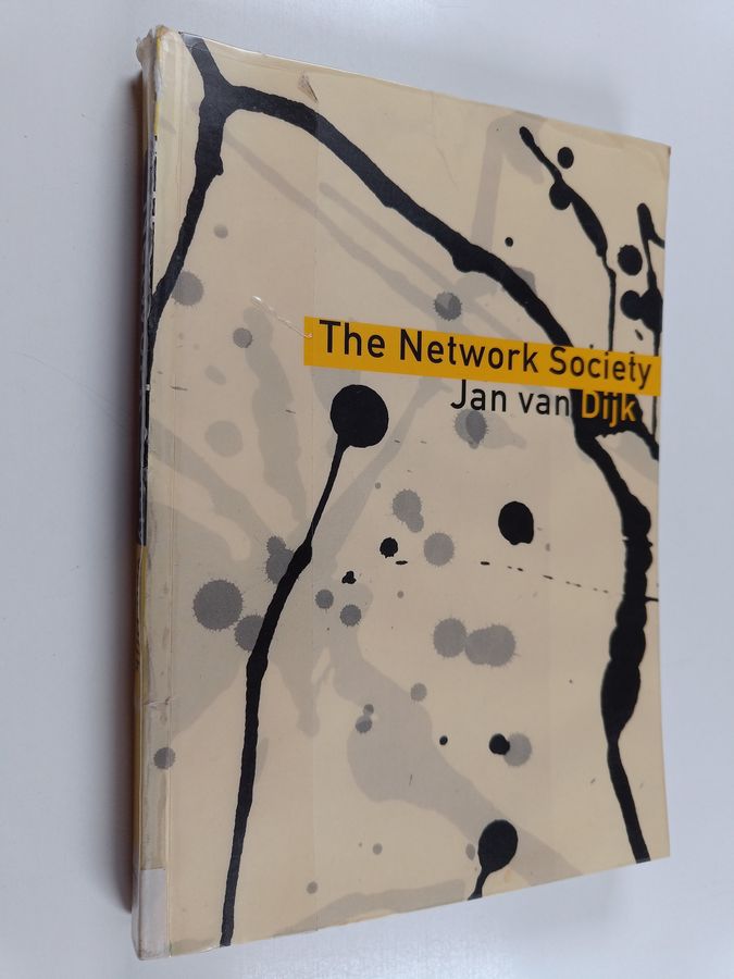 social aspects of new media