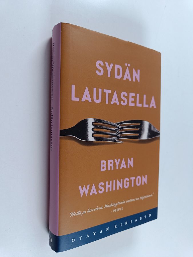 Bryan Washington : Sydän lautasella