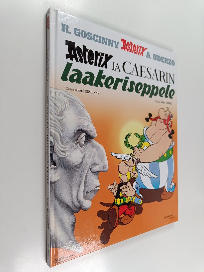 Asterix ja Caesarin laakeriseppele