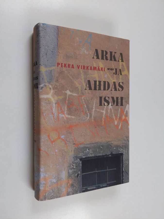 Arka ja ahdas ismi