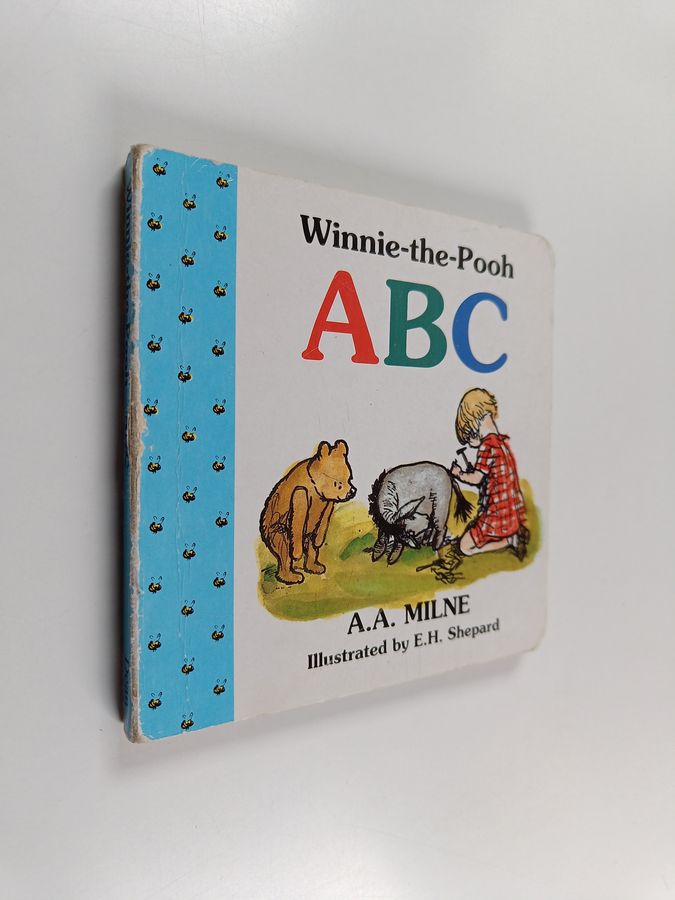 Winnie-the-Pooh ABC