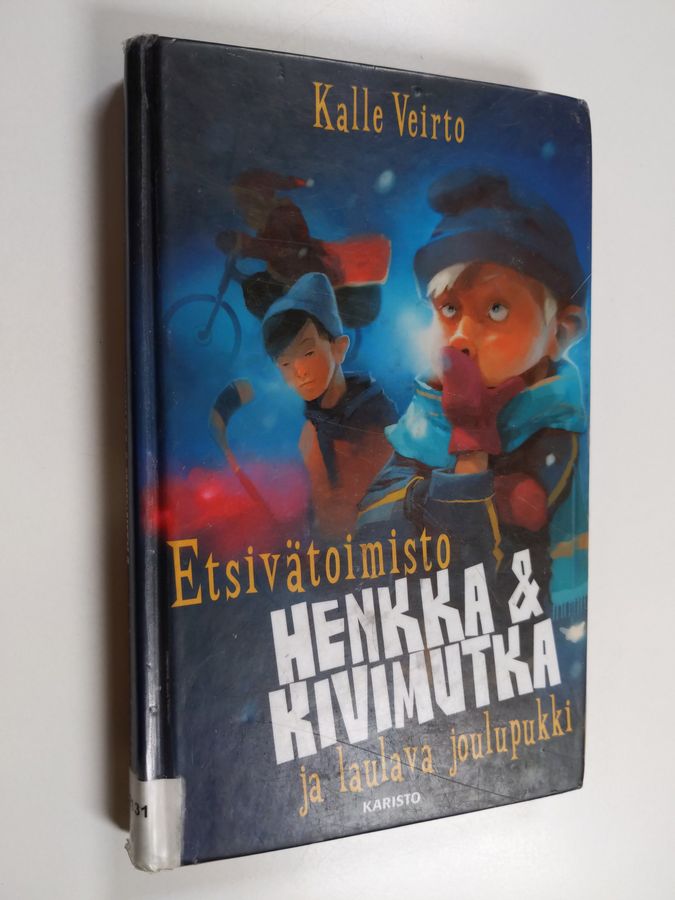 Etsivätoimisto Henkka & Kivimutka ja laulava joulupukki