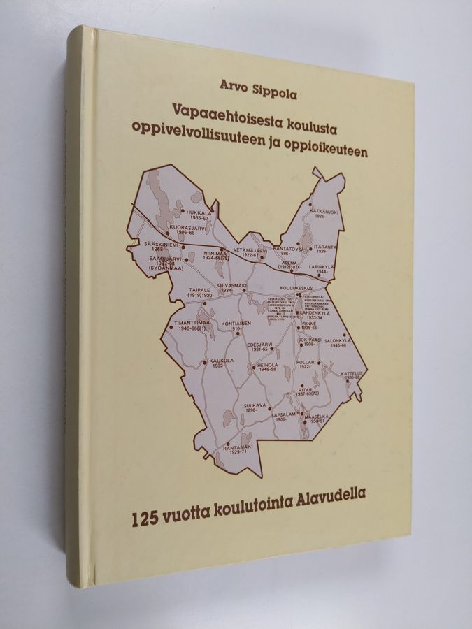 125 vuotta koulutointa Alavudella