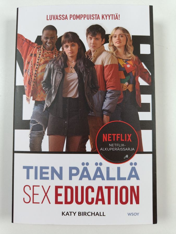 Katy Birchall : Tien päällä - Luvassa pomppuista kyytiä! - Sex education