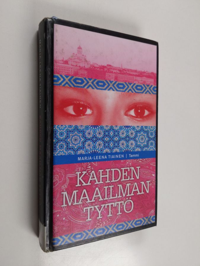 Kahden maailman tyttö