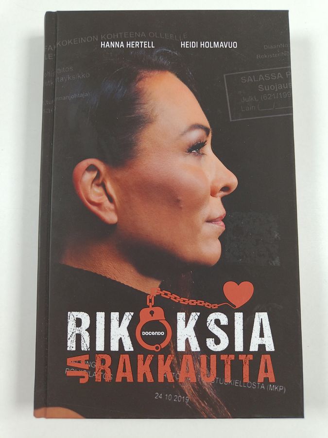 Hanna Hertell : Rikoksia ja rakkautta