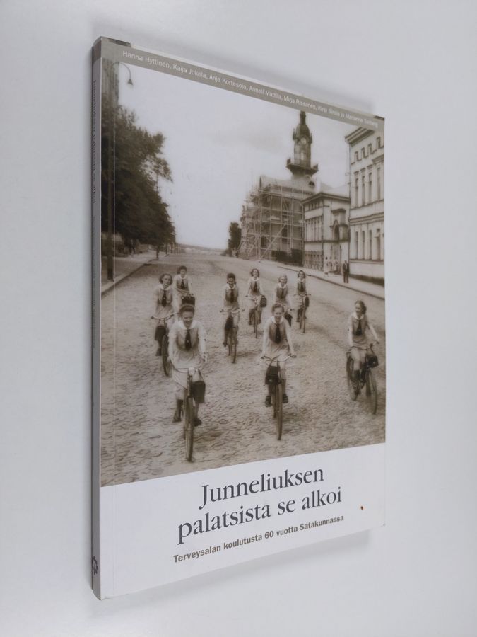 Junneliuksen palatsista se alkoi