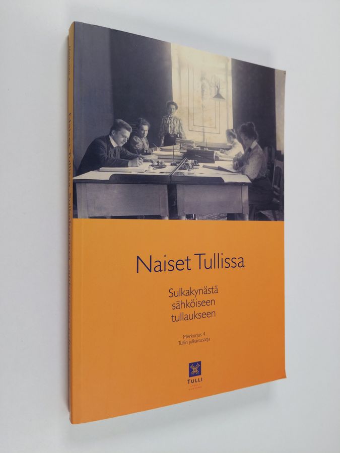 Naiset Tullissa