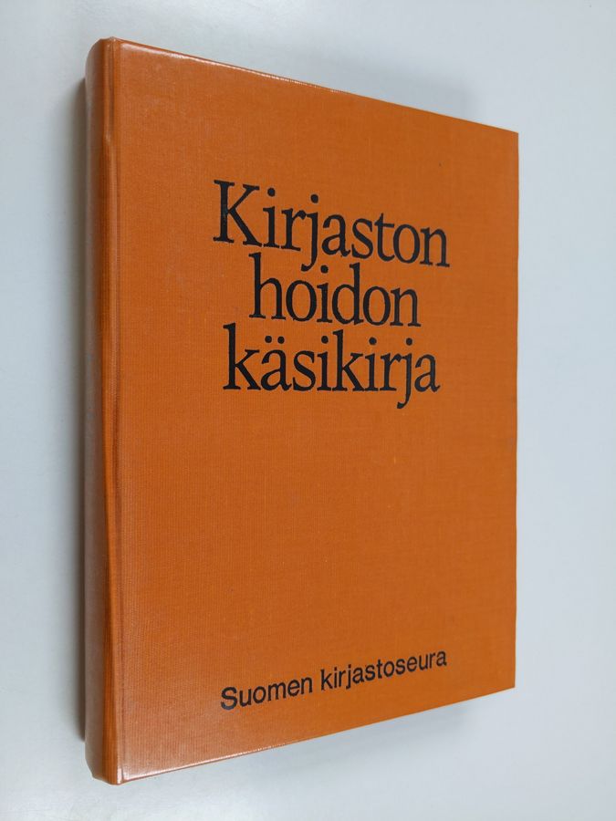 Kirjastonhoidon käsikirja