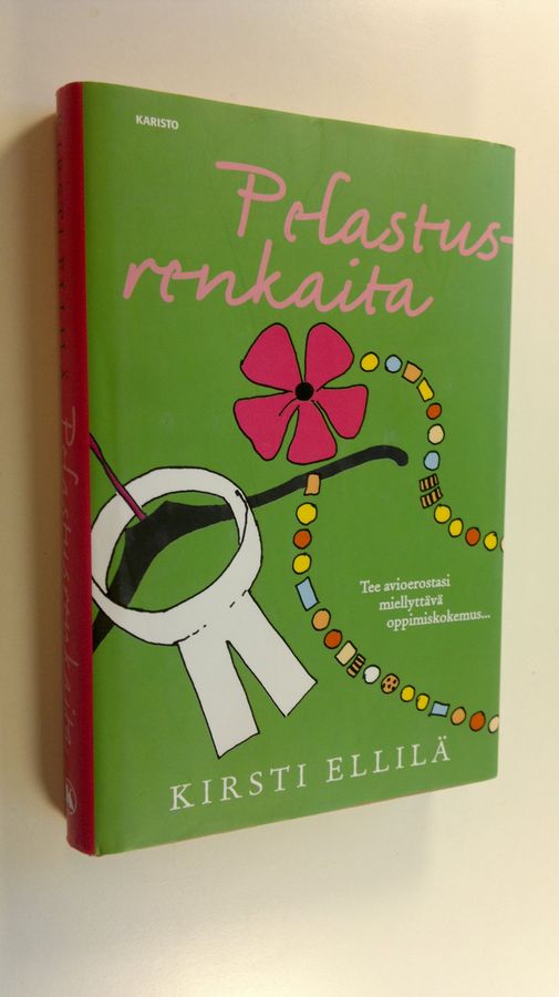 Kirsti Ellilä : Pelastusrenkaita