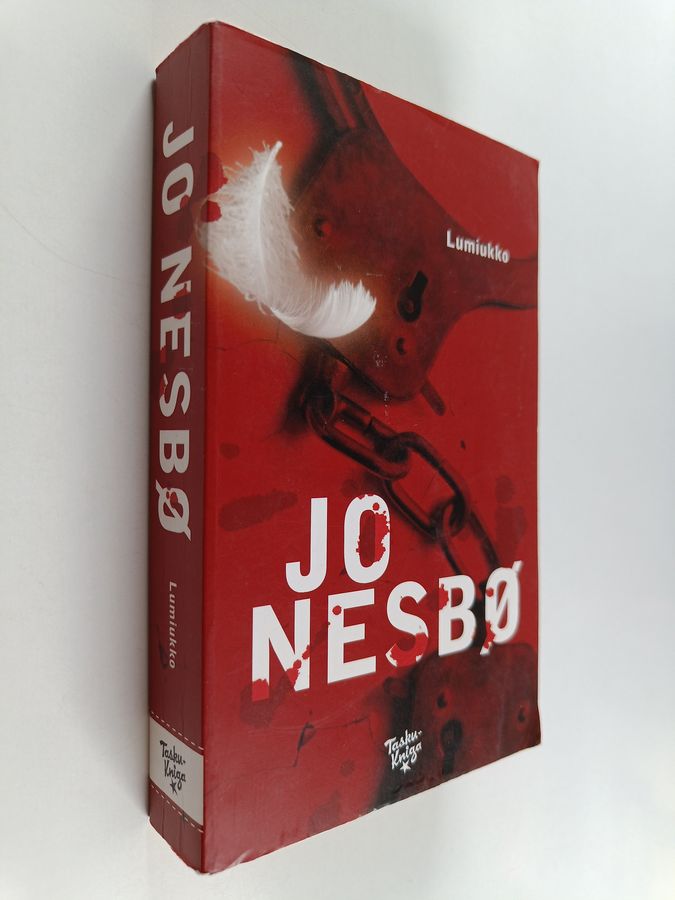 Jo Nesbö : Lumiukko