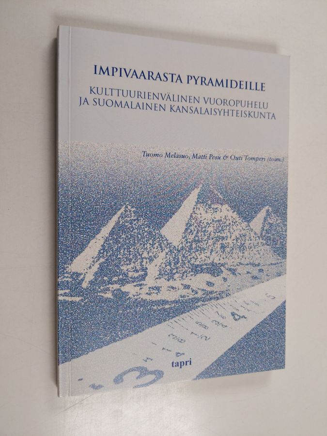 Impivaarasta pyramideille