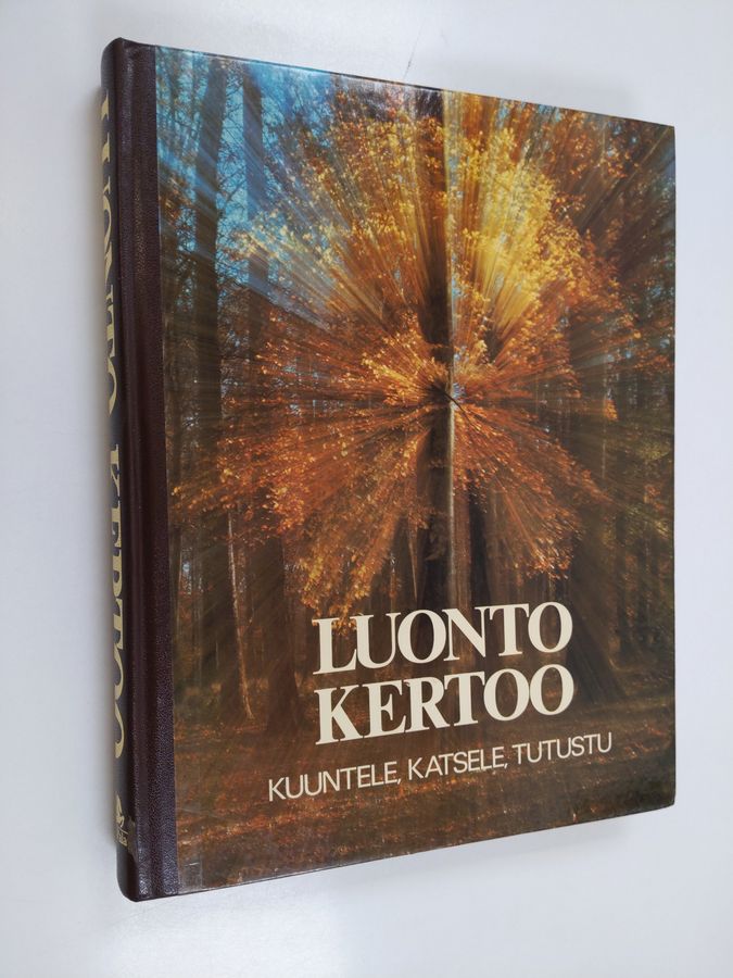 Luonto kertoo