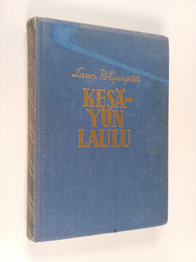 Kesäyön laulu : romaani