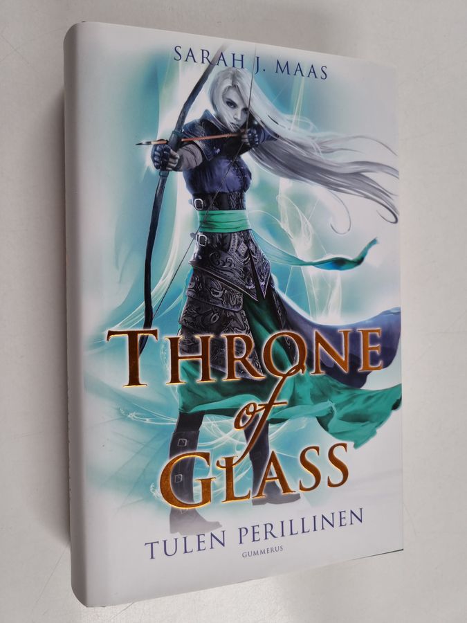 Sarah J. Maas : Tulen perillinen