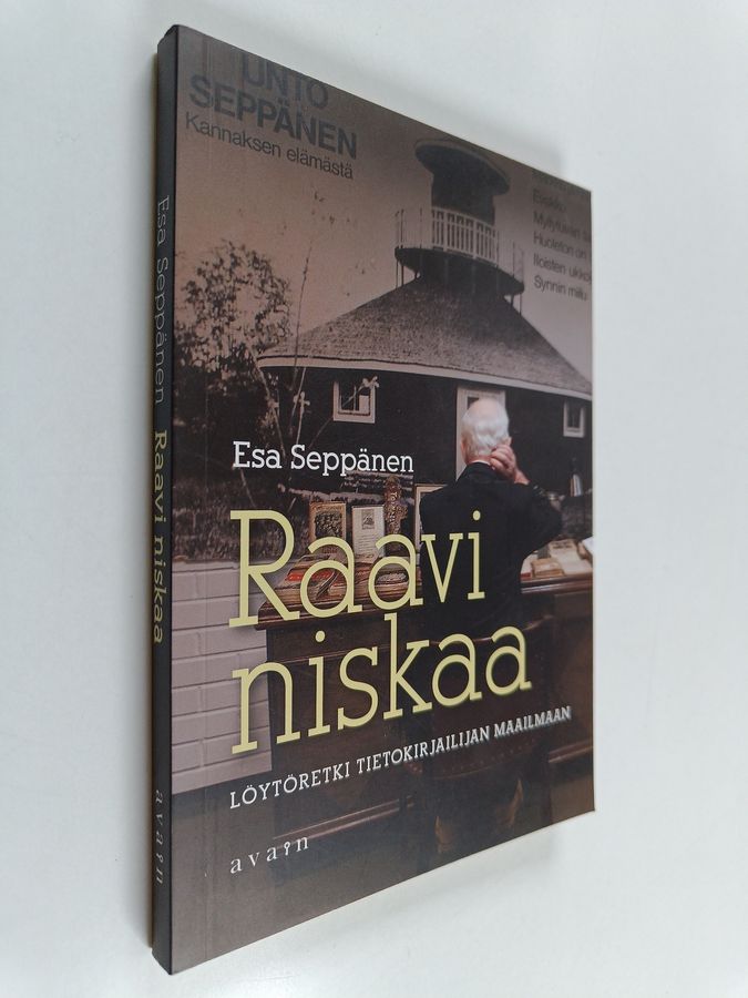 Raavi niskaa