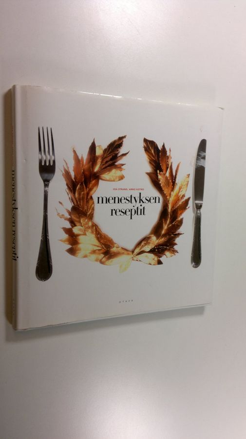 Iisa ym. (toim.) Strand : Menestyksen reseptit