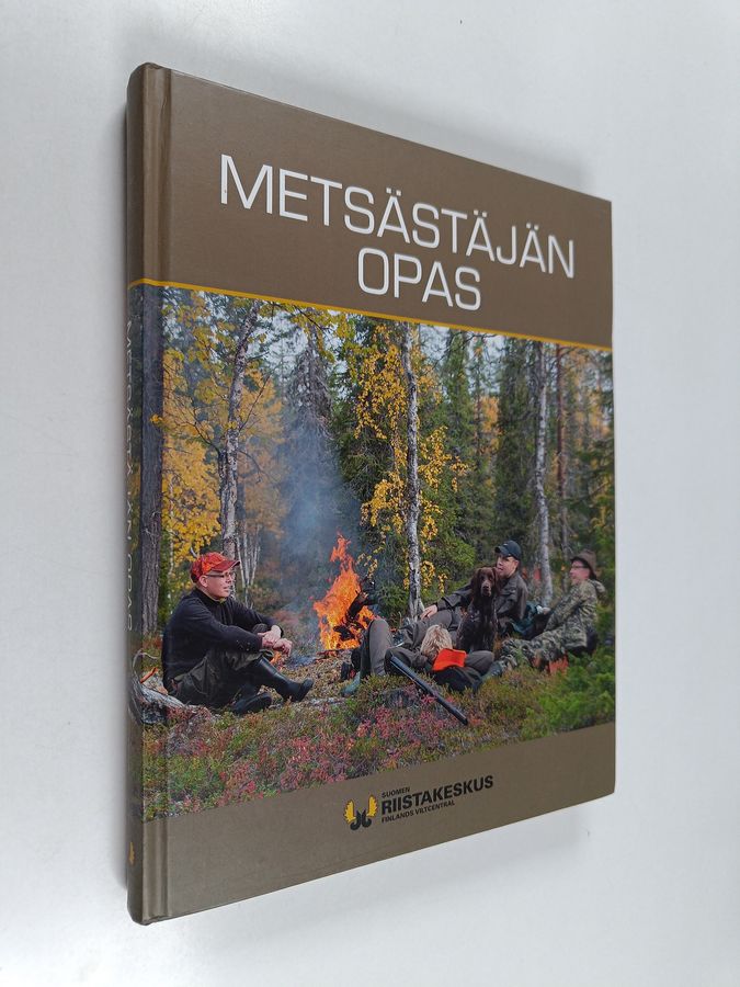 Sakari Kankaanpää : Metsästäjän opas