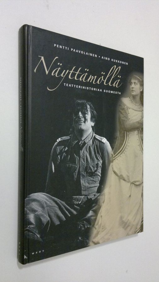 Näyttämöllä
