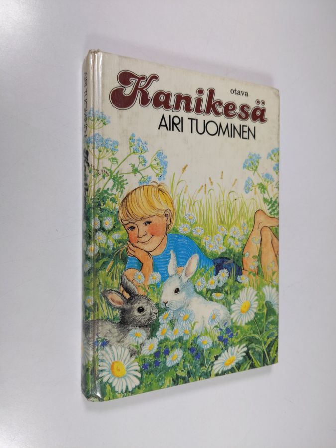 Airi Tuominen : Kanikesä