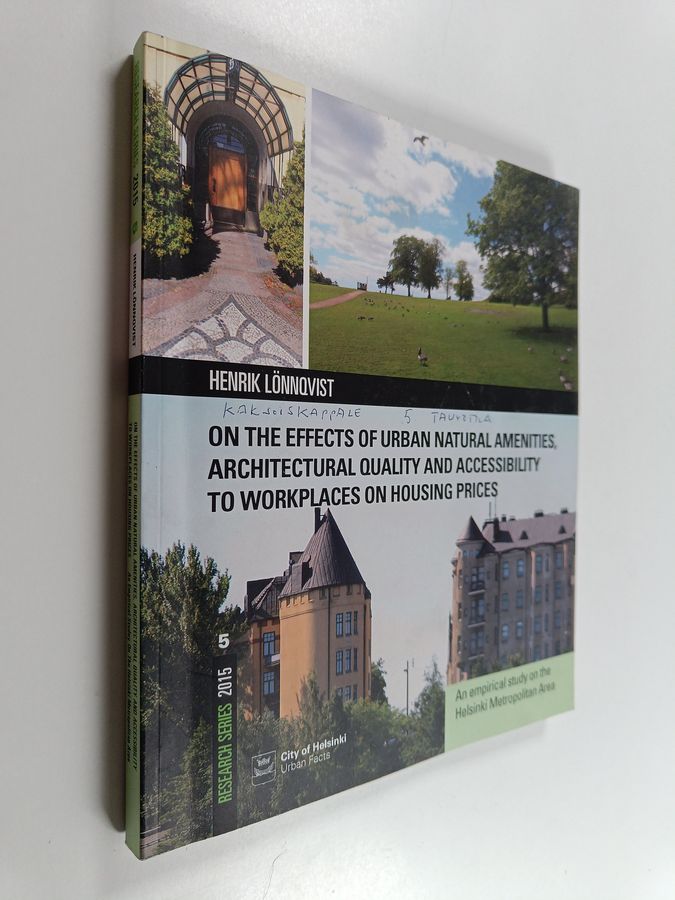 On the effects of urban natural amenities, architectural quality and accessibility to workplaces on housing prices