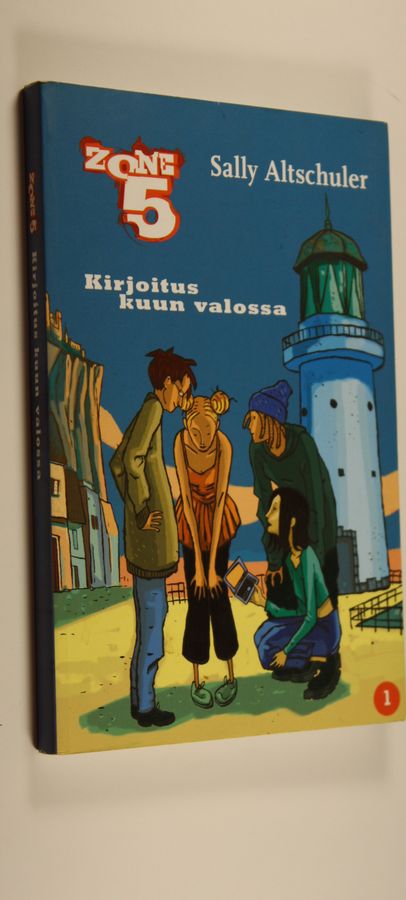 Sally Altschuler : Kirjoitus kuun valossa