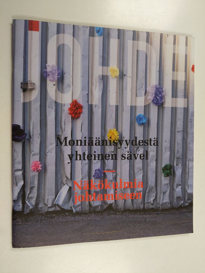 Moniäänisyydestä yhteinen sävel