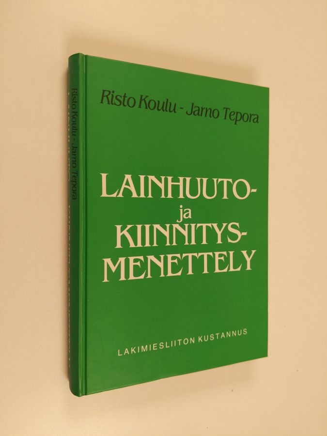 Lainhuuto- ja kiinnitysmenettely