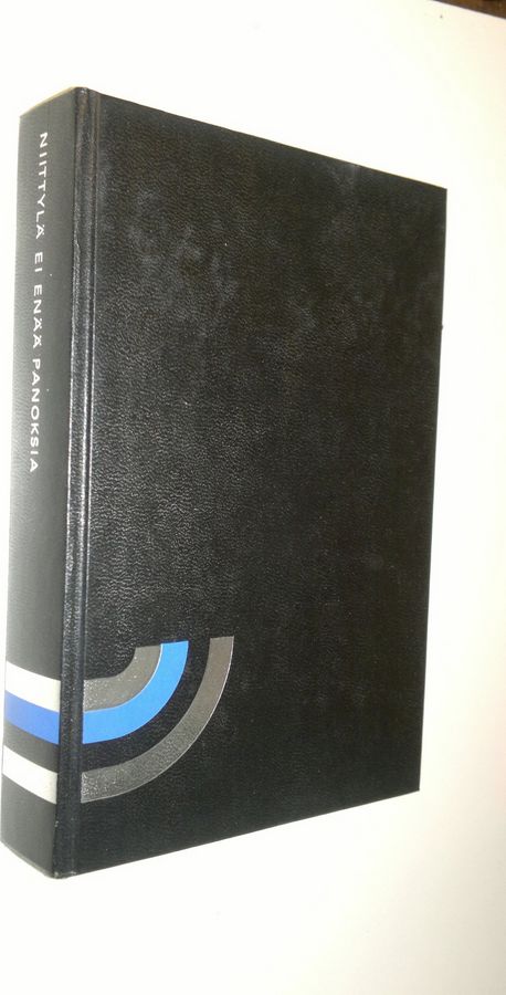 Antti Niittylä : Ei enää panoksia : jännitysromaani