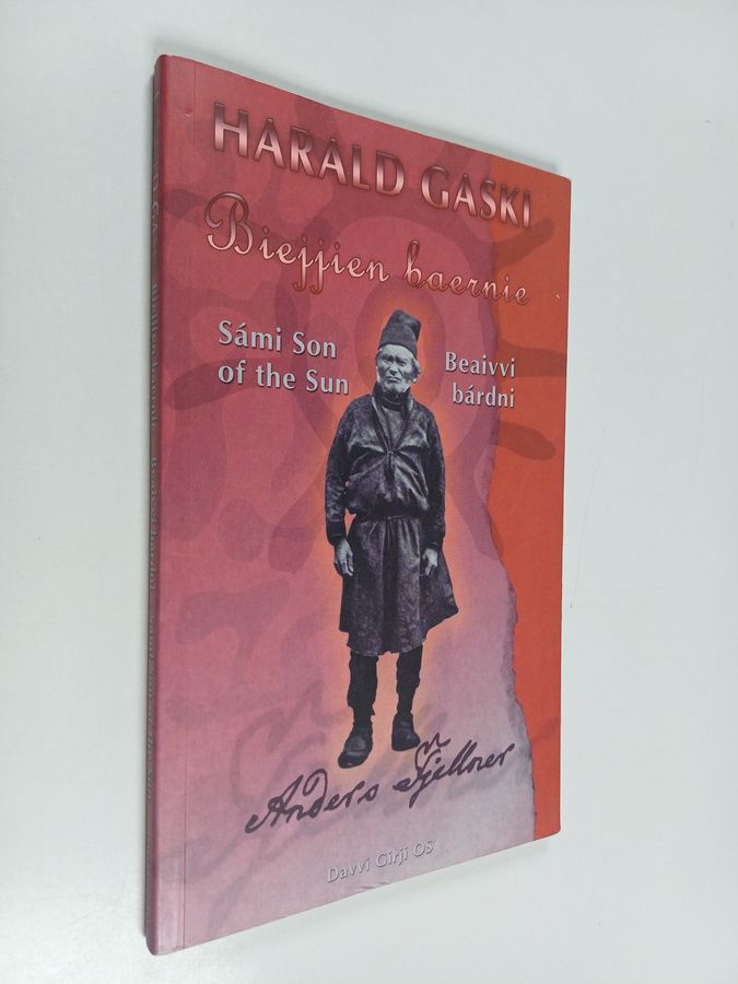Sámi son of the sun = Beaivvi bárdni