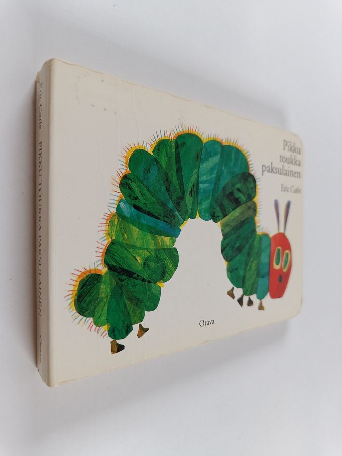 Eric Carle : Pikku toukka paksulainen